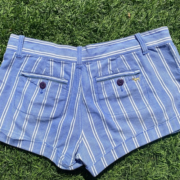 PINK Victorias Secret Sz-10 blue & white striped shorts with cuff - Picture 3 of 5